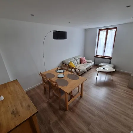 6 Personnes Parking Prive Jab's 2